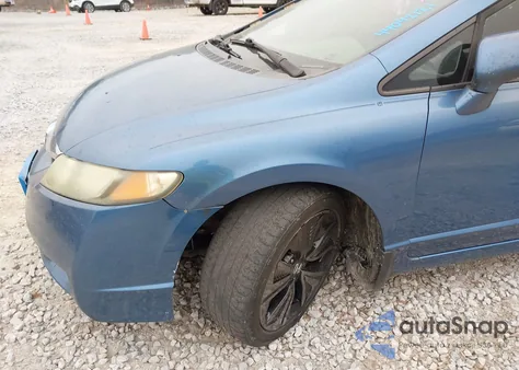 2009 Honda Civic Lx from USA, damaged, VIN 1HGFA165X9L001072